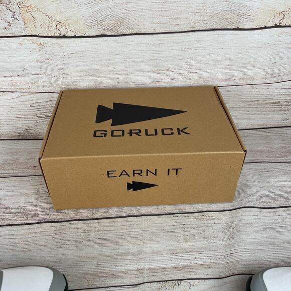 GORUCK Rough Runner Men's Sz 8.5 Running Shoes White Speed Grey Raven - Picture 3 of 11